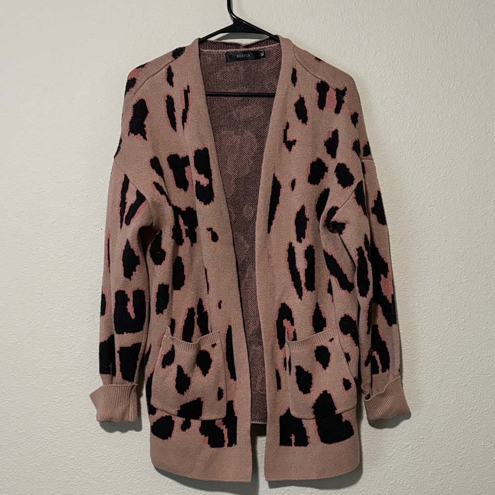 Zesica XL Leopard Print Open Front Sweater